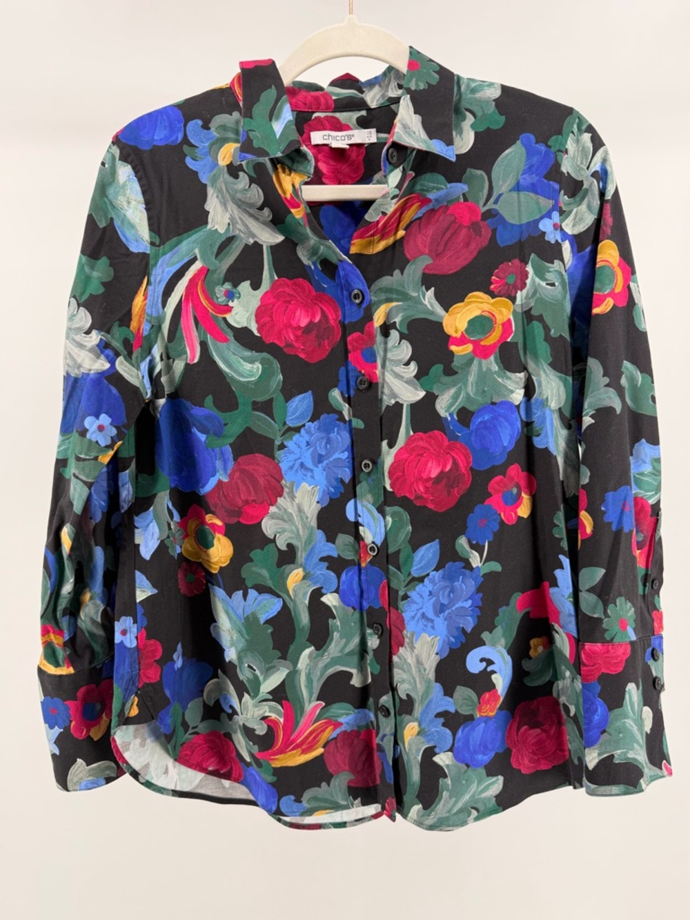 Chico's Dark Floral Print Button-Down Blouse Top, Women's 6 (0.5)